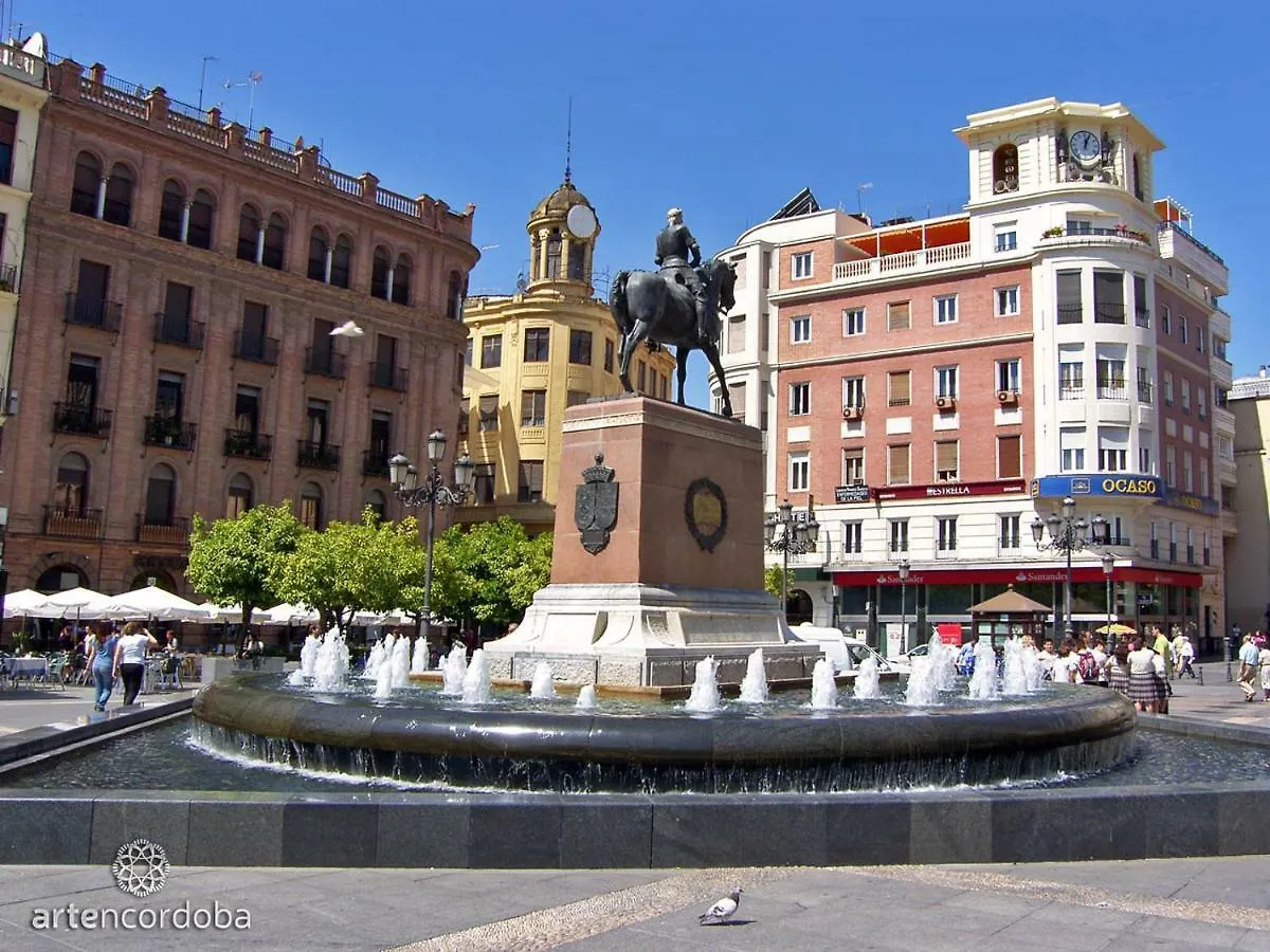 1.1 Apartamentos Arguiñan Córdoba España
