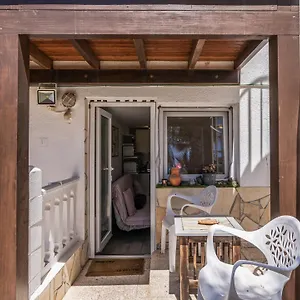 https://apartment-jama.tenerifehoteles.net